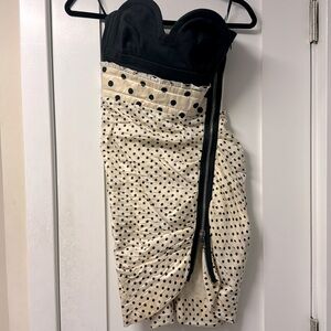 Sonia Rykiel, size European 40 (US 2), Polka dots